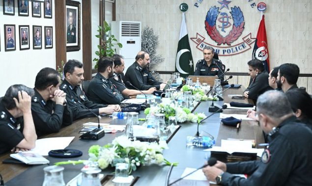 ٹریفک پولیس کو جدید گاڑیاں، آلات، اور اسپیڈ گنز کی خریداری کی منظوری بھی دی گئی ہے