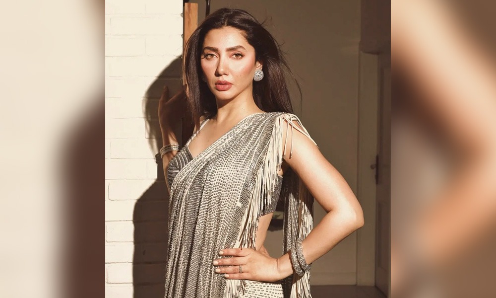 ماہرہ خان کا بالی ووڈ میں کام کرنے کے حوالے سے محتاط جواب