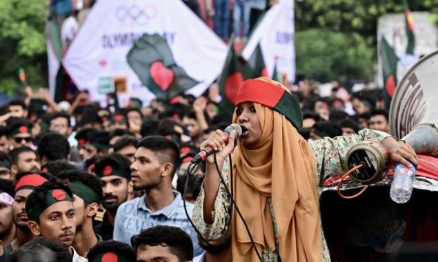 بنگلہ دیش ایک بار پھر مظاہروں کی زد میں، فوری انتخابات کا مطالبہ