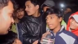 نو عمر لڑکے نے پاکستان کی مخالفت کرنے پر بھارتی صحافی کو آڑے ہاتھوں لے لیا