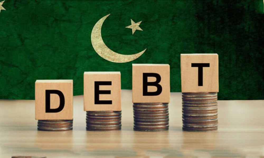 دس سال میں پاکستان کا قرض چار گنا بڑھ کر جی ڈی پی کے 71 فیصد تک پہنچ گیا