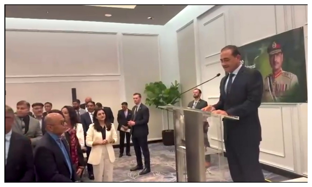 فیلڈ مارشل سید عاصم منیر کا دورہ امریکہ؛ پاکستانی کمیونٹی سے ملاقات