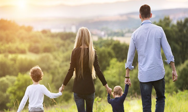 عالمی یوم والدین: محبت، قربانی اور رہنمائی کے اعتراف کا دن
