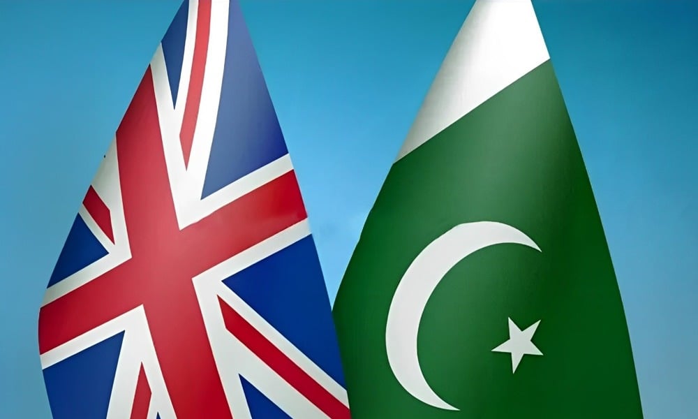 برطانیہ کا پاکستان کے سیلاب متاثرین کیلئے امداد کا اعلان