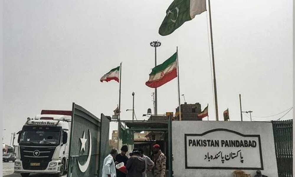 ایران میں پھنسے پاکستانی بحفاظت وطن واپس پہنچ گئے