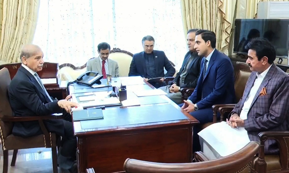 وزیراعظم کی ارکان اسمبلی سے ملاقات؛ متعلقہ حلقوں کے امور پر گفتگو