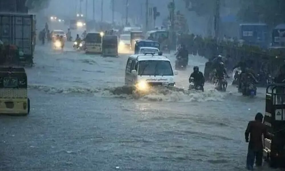 مون کا نیا اسپیل ملک میں انٹری کے لئے تیار،وزارت مواصلات نے اہم اقدام