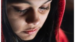 اپنے پیاروں کی جدائی کا غم عمر کو مختصر کرسکتا ہے، تحقیق