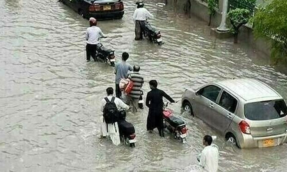 لاہور میں تقریباً 8 گھنٹے بارش کا تاریخی اسپیل، نیا ریکارڈ بن گیا