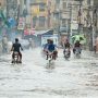 کراچی میں وقفے وقفے سے موسلادھار بارش کا سلسلہ جاری