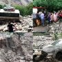 بابوسر ٹاپ پر کلاؤڈ برسٹ اور لینڈ سلائیڈنگ سے تباہی؛ 3 سیاح جاں بحق، درجنوں لاپتہ