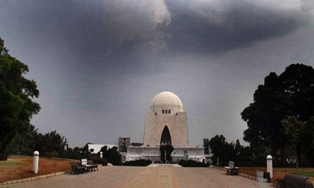 شہر قائد میں مطلع جزوی ابرآلود، ہلکی بارش کا امکان