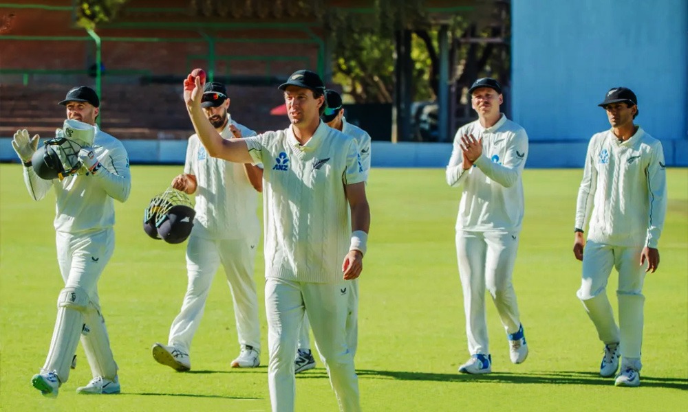 میٹ ہنری کی تباہ کن بولنگ، نیوزی لینڈ نے پہلے دن ہی زمبابوے پر مکمل کنٹرول حاصل کر لیا