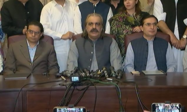 علی امین گنڈاپور کا چینلج