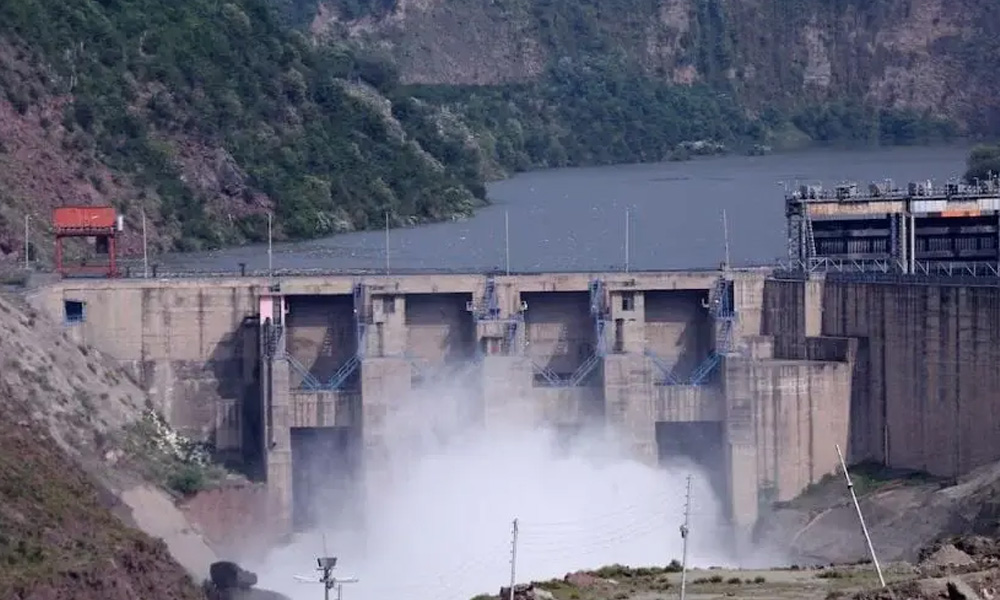 بھارت کی آبی جارحیت جاری، مقبوضہ کشمیر سے دریائے جہلم میں بھی پانی چھوڑ دیا
