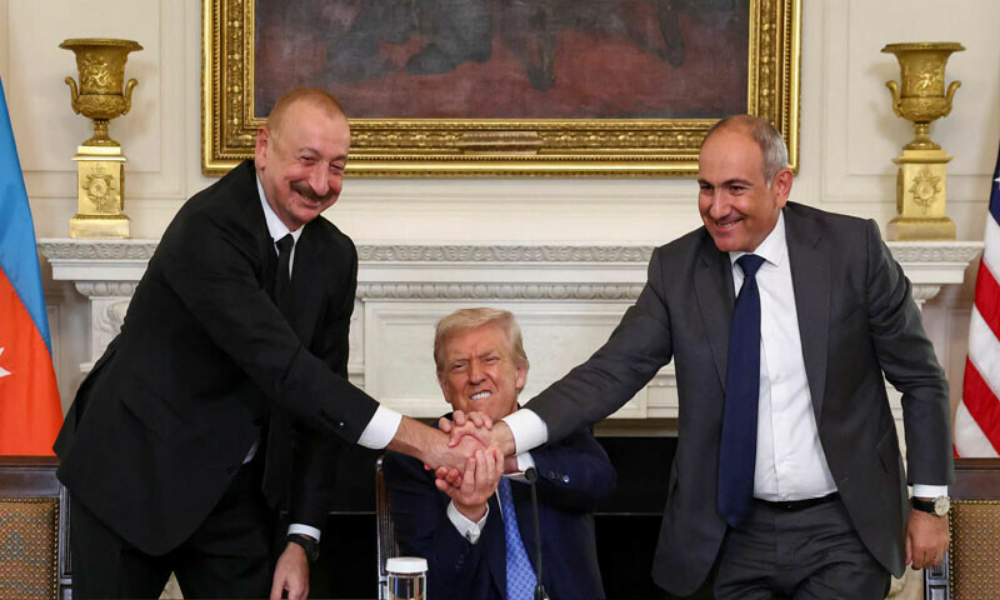 صدر ٹرمپ کی کوششوں سے آذربائیجان اور آرمینیا کے درمیان تاریخی امن معاہدہ