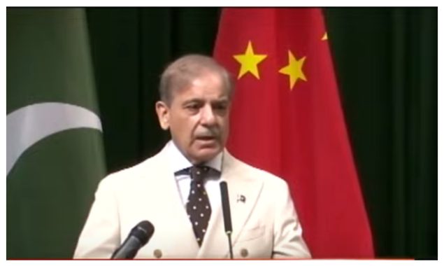 پاک چین دوستی ہر آزمائش پر پوری اتری ہے، وزیراعظم