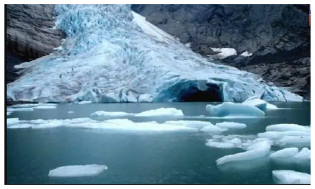 گلگت بلتستان زیادہ درجہ حرارت کی وجہ سے برف اور گلیشئرز تیزی سے پگھلنے کا خدشہ