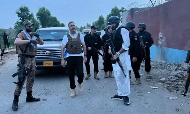 بنوں: پولیس چوکی پر دہشتگردوں کا حملہ ناکام؛ 3 دہشتگرد ہلاک، 1 اہلکار شہید