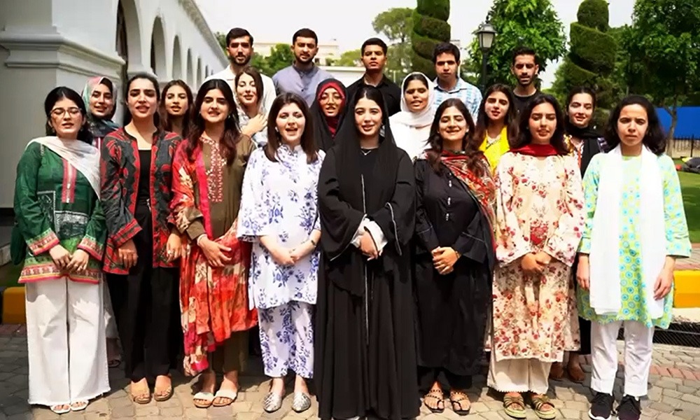 آزادی کا جشن؛ پاکستانی عوام کا جوش وجذبہ عروج پر