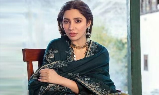 سیلاب اور لینڈسلائیڈنگ کا خوفناک منظر؛ ماہرہ خان نے ذاتی سفر کی روداد سنادی
