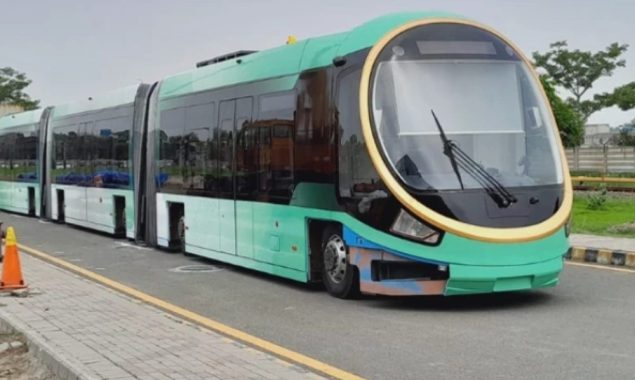 پنجاب میں ٹرام سروس کب سے شروع ہوگی؟