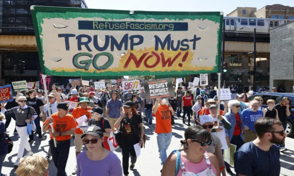 امریکا بھر میں یومِ مزدور پر ٹرمپ حکومت کے خلاف ہزاروں احتجاجی مظاہرے