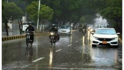 کراچی کے مختلف علاقوں میں بارش شروع