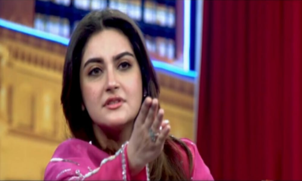 یاد نہیں کہ پاکستان نے آپریشن سندور کو تندور بنا دیا تھا ؟ حبا بخاری امت شاہ پر طنز