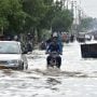 کراچی میں آج موسلادھار بارش کی پیشگوئی؛ اربن فلڈنگ کا خطرہ، شہری محتاط رہیں