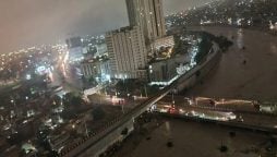 کراچی میں شدید بارش کے بعد اربن فلڈنگ؛ تھڈو ڈیم اوورفلو، ندیاں بپھر گئیں، فوج طلب