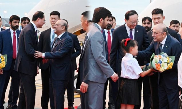 صدر آصف زرداری چین کے سرکاری دورے پر چنگدو پہنچ گئے