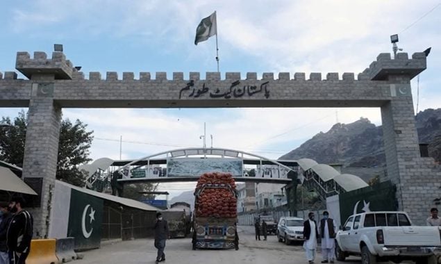 پاک افغان بارڈر پر فری موومنٹ کے حامی شرپسند عناصر کو منہ توڑ جواب