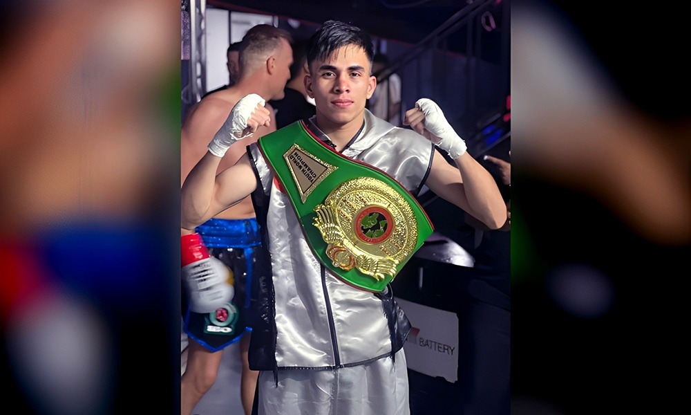 باکسنگ کے میدان میں بھارت رسوا؛ پاکستانی باکسر نے تاریخ رقم کردی