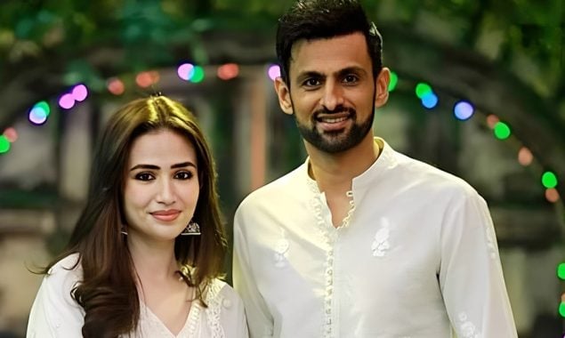 ایشیا کپ؛ اگر شعیب ملک ٹیم میں ہوتے تو نتیجہ مختلف ہوتا، اہلیہ ثنا جاوید