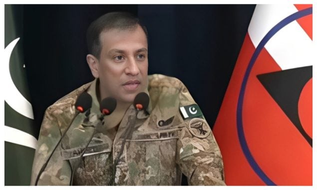 ’’پاکستان زندہ باد رہے گا‘‘ شہدا کے ذکر ڈی جی آئی ایس پی آر کا لہجہ گلوگیر مگر پیغام واضح