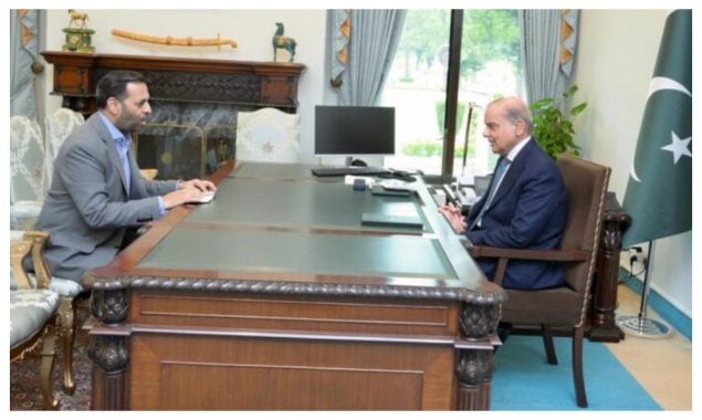 وزیرِ اعظم شہباز شریف سے مصطفیٰ کمال کی ملاقات،وزارت صحت کے منصوبوں پر بریفنگ
