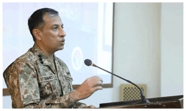 قوم کے تعاون سے افواج پاکستان ہر خطرے کا ڈٹ کر مقابلہ کرے گی، ڈی جی آئی پی آر، طلبہ سے ملاقات