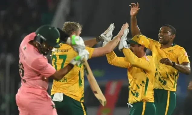 جنوبی افریقا نے پہلے ٹی ٹوئنٹی میں پاکستان کو 55 رنز سے شکست دیدی