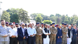 ڈیرہ اسماعیل خان میں شہید ہونے والے میجر کی نماز جنازہ ادا؛ وزیراعظم، فیلڈ مارشل کی شرکت