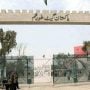 پاک افغان کشیدگی؛ طورخم بارڈر ہر قسم کی آمد و رفت کے لیے بند