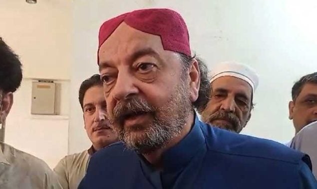 پیپلزپارٹی کے سینئر رہنما آغا سراج درانی انتقال کر گئے