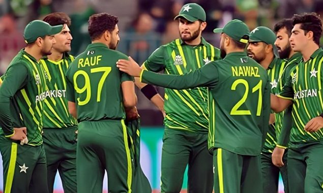 وائٹ بال سیریز کیلئے پاکستانی اسکواڈ کا اعلان؛ ٹی 20 میں بابر اور نسیم کی واپسی