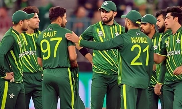 وائٹ بال سیریز کیلئے پاکستانی اسکواڈ کا اعلان؛ ٹی 20 میں بابر اور نسیم کی واپسی
