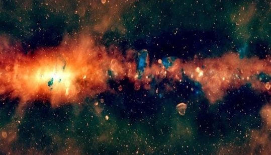 زمین سے 40 ہزار گھنٹے کا مشاہدہ؛ مِلکی وے کہکشاں کی نئی اور حیران کن تصویر جاری