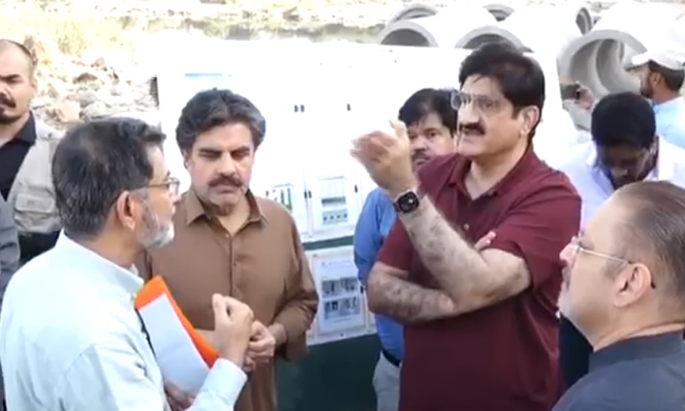 وزیراعلیٰ نے کورنگی کاز وے برج کے زیر تعمیر منصوبے کا دورہ کیا