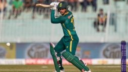 تیسرا ون ڈے؛ جنوبی افریقہ کی پاکستان کے خلاف بیٹنگ جاری