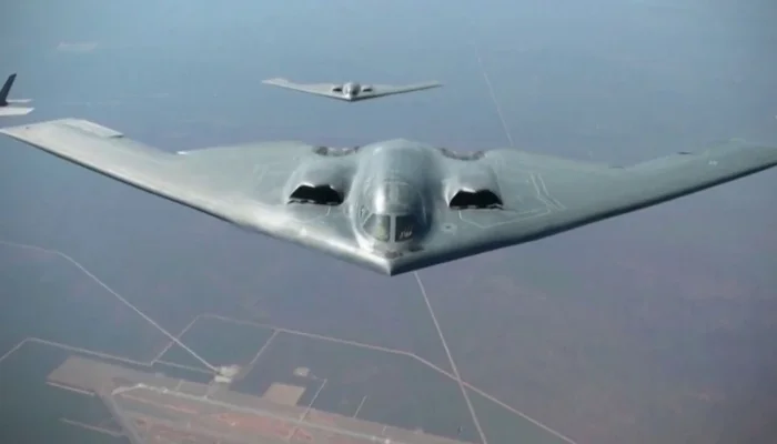 صدر ٹرمپ نے مزید بی 2 اسٹیلتھ بمبار طیاروں کی تیاری کا آرڈر دے دیا