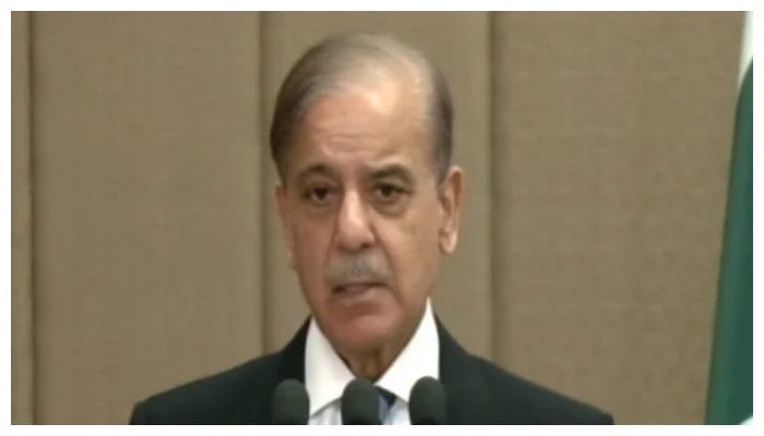 منتخب وزیراعظم یقیناً قانون اور عوام کی عدالت میں جوابدہ ہے، شہباز شریف