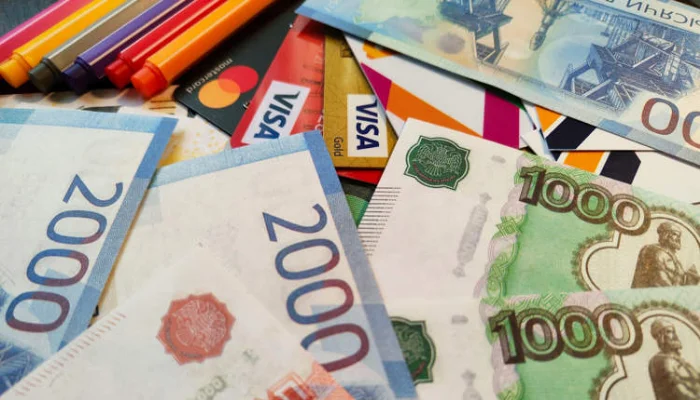 غلطی سے ملازم 87 ہزار امریکی ڈالر کا مالک بن گیا، واپس کرنے سے انکار